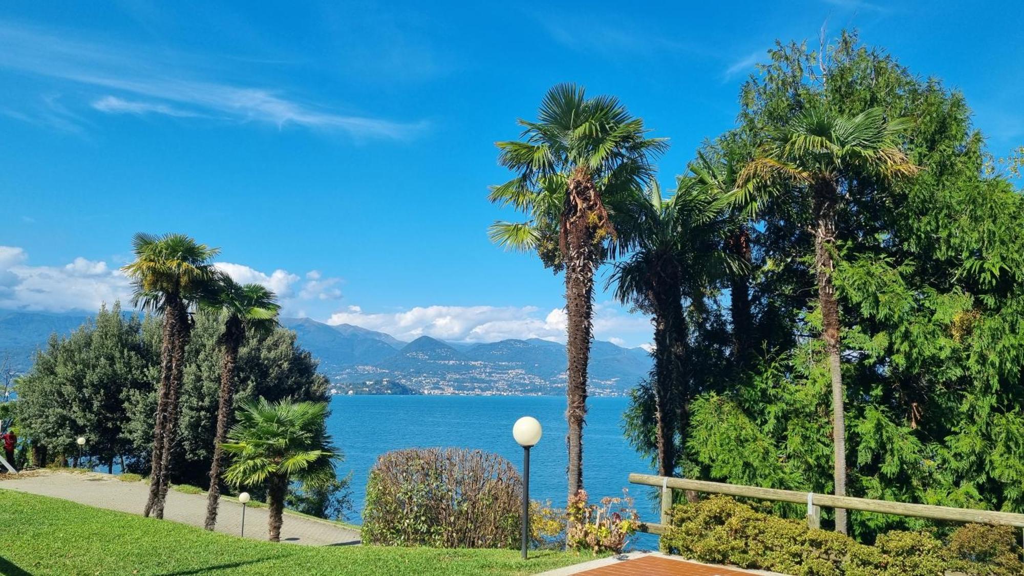La Suite Dell'Artista Swimming Pool And Air Conditioning Stresa Extérieur photo