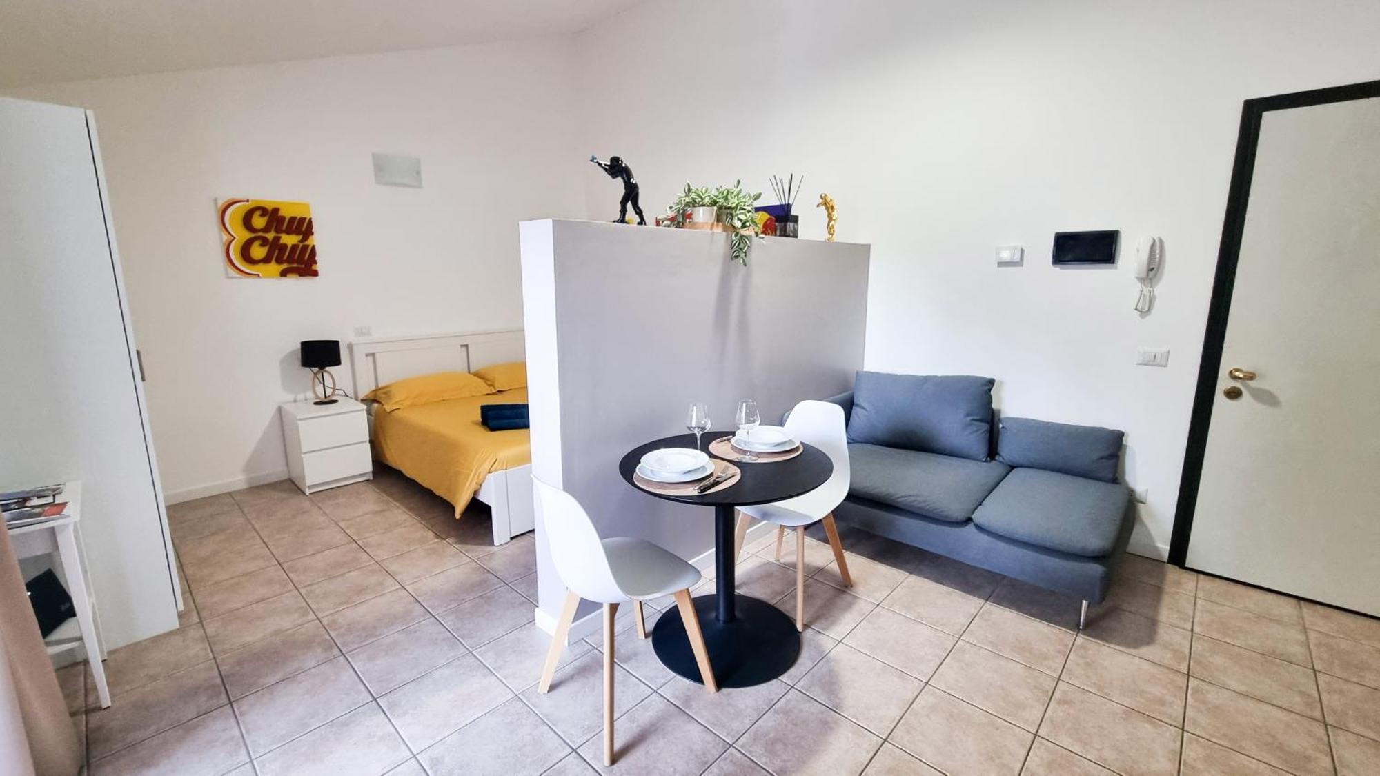 La Suite Dell'Artista Swimming Pool And Air Conditioning Stresa Extérieur photo